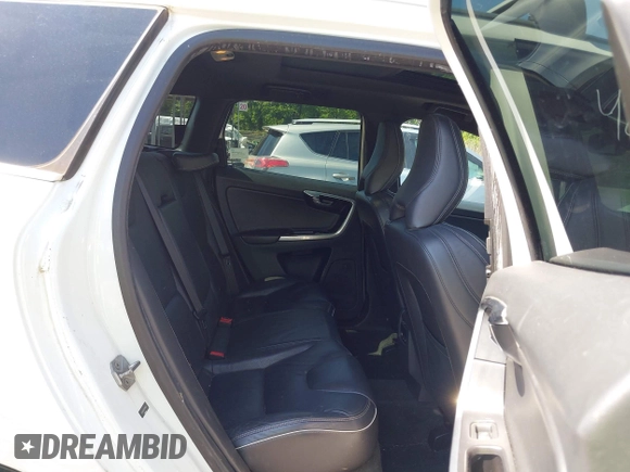 2014 Volvo XC60 R-Design Premier Plus with VIN YV4902DZ0E2546642, listed as a IAAI auction lot 42149824 with 133,669 mi miles and . Bid and sale history available at DreamBid. Image 8.