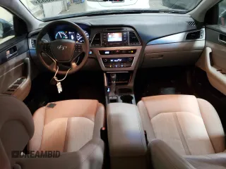 2016 Hyundai Sonata Hybrid SE with VIN KMHE24L15GA037556, listed as a Copart auction lot 80728553 with 90,676 mi miles. Bid and sale history available at carsss.com. Image 8.