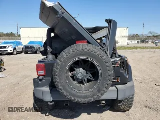 2012 Jeep Wrangler Sahara z VIN 1C4AJWBG1CL216425, wystawiony jako Copart lot #48377825 z przebiegiem 99 649 mil mil oraz Szkoda całkowita • Salvage title. Historia ofert i sprzedaży dostępna na DreamBid. Obrazek 6.