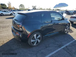 2018 BMW i3 with VIN WBY7Z2C5XJVE61817, listed as a Copart auction lot 89173665 with 22,811 mi miles and Salvage Title. Bid and sale history available at carsss.com. Image 3.