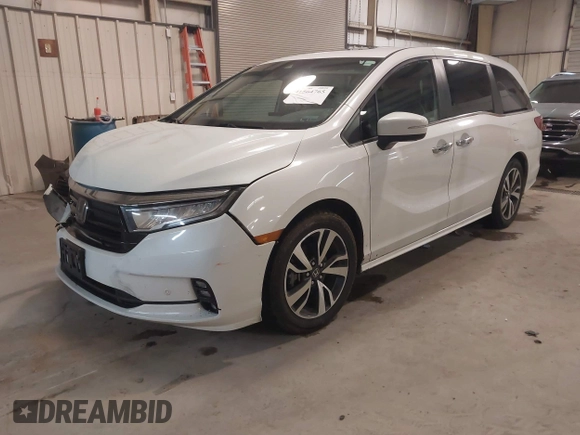 2021 Honda Odyssey Touring with VIN 5FNRL6H80MB026908, listed as a IAAI auction lot 41564765 with 116,453 mi miles. Bid and sale history available at carsss.com. Image 17.
