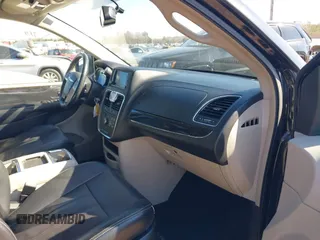 2015 Chrysler Town & Country Touring with VIN 2C4RC1BG9FR626501, listed as a IAAI auction lot 41279210 with 211,206 mi miles and . Bid and sale history available at DreamBid. Image 5.