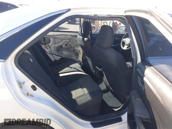 2015 Toyota Camry XLE with VIN 4T4BF1FK7FR465495, listed as a IAAI auction lot 41684622 with 126,543 mi miles and . Bid and sale history available at carsss.com. Image 7.