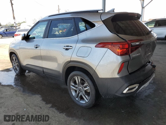 2023 Kia Seltos S z VIN KNDEU2AA8P7385323, wystawiony jako Copart lot #52816795 z przebiegiem 24 351 mil mil oraz Szkoda całkowita • Salvage title. Historia ofert i sprzedaży dostępna na DreamBid. Obrazek 2.