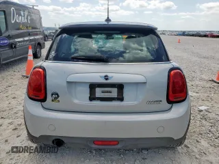 2015 MINI Hardtop with VIN WMWXM5C50FT942819, listed as a Copart auction lot 59783465 with 37,133 mi miles and Clean title. Bid and sale history available at DreamBid. Image 6.