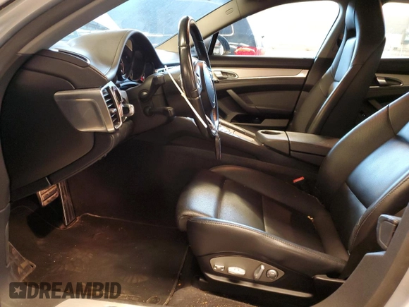 2015 Porsche Panamera 4 z VIN WP0AA2A73FL006102, wystawiony jako Copart lot #58297934 z przebiegiem 101 863 mil mil oraz Szkoda całkowita • Salvage title. Historia ofert i sprzedaży dostępna na DreamBid. Obrazek 7.
