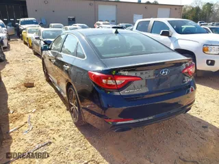 2015 Hyundai Sonata 2.4L Limited with VIN 5NPE34AF3FH191321, listed as a IAAI auction lot 41879633 with 145,617 mi miles. Bid and sale history available at carsss.com. Image 3.