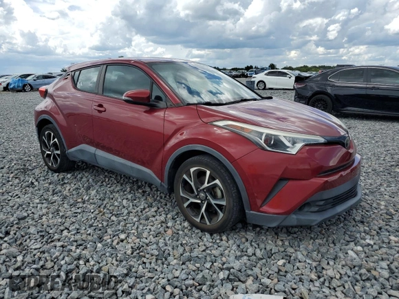 2018 Toyota C-HR XLE z VIN NMTKHMBX1JR061311, wystawiony jako Copart lot #63251925 z przebiegiem 32 382 mil mil oraz Czysty tytuł • Clean title. Historia ofert i sprzedaży dostępna na DreamBid. Obrazek 4.