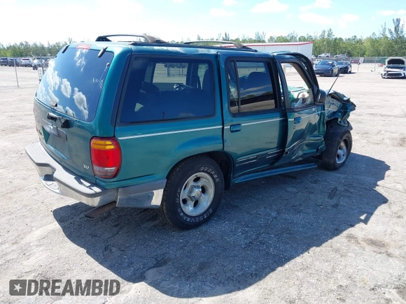 1998 Ford Explorer XLT z VIN 1FMZU32EXWUC84059, wystawiony jako IAAI lot #42260114 z przebiegiem 173 383 mil mil oraz . Historia ofert i sprzedaży dostępna na DreamBid. Obrazek 4.