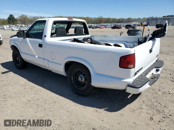 2001 GMC Sonoma SL with VIN 1GTCS145918232411, listed as a Copart auction lot 50395475 with 0 mi miles and Salvage Title. Bid and sale history available at carsss.com. Image 2.