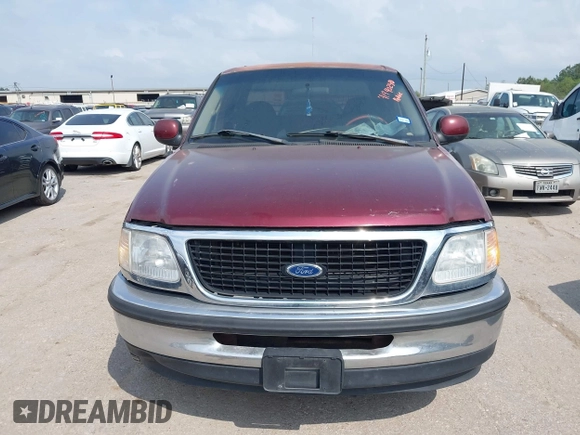 1997 Ford F-150 z VIN 1FTDX17W1VNB67040, wystawiony jako IAAI lot #41940240 z przebiegiem 99 816 mil mil oraz . Historia ofert i sprzedaży dostępna na DreamBid. Obrazek 6.