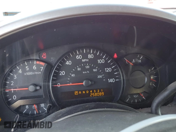 2006 Nissan Titan SE z VIN 1N6AA07A36N556439, wystawiony jako Copart lot #49556645 z przebiegiem 258 089 mil mil oraz Szkoda całkowita • Salvage title. Historia ofert i sprzedaży dostępna na DreamBid. Obrazek 9.