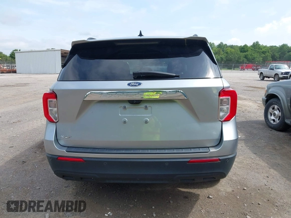 2022 Ford Explorer XLT with VIN 1FMSK7DH1NGB54044, listed as a IAAI auction lot 42502224 with 62,374 mi miles and . Bid and sale history available at DreamBid. Image 16.