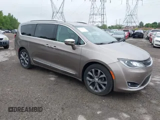 2017 Chrysler Pacifica Limited with VIN 2C4RC1GG4HR537737, listed as a IAAI auction lot 42151937 with 162,473 mi miles and . Bid and sale history available at DreamBid. Image 1.