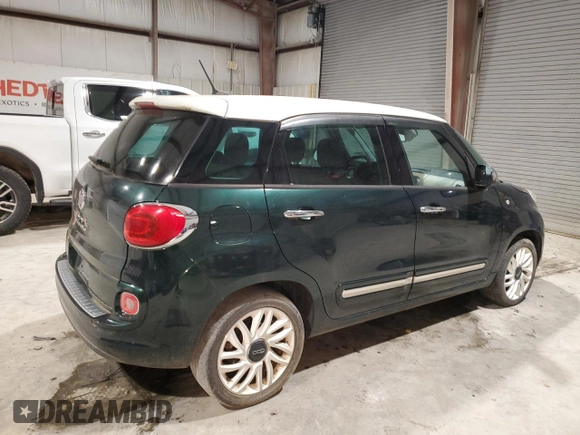 2014 FIAT 500L Lounge with VIN ZFBCFACH5EZ029048, listed as a Copart auction lot 42140285 with 87,143 mi miles and Clean Title. Bid and sale history available at DreamBid. Image 3.