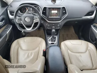 2017 Jeep Cherokee Limited with VIN 1C4PJLDSXHW587034, listed as a Copart auction lot 87054634 with 118,551 mi miles and Clean Title. Bid and sale history available at DreamBid. Image 8.