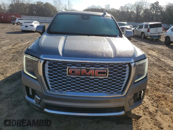 2023 GMC Yukon Denali with VIN 1GKS1DKL1PR274418, listed as a Copart auction lot 48472555 with 23,442 mi miles and Salvage Title. Bid and sale history available at carsss.com. Image 5.