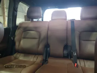 2018 Toyota Land Cruiser z VIN JTMCY7AJ5J4068164, wystawiony jako Copart lot #54444965 z przebiegiem 105 323 mil mil oraz Szkody całkowita. Historia ofert i sprzedaży dostępna na DreamBid. Obrazek 10.