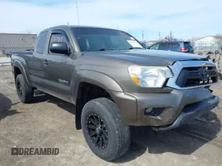 2013 Toyota Tacoma with VIN 5TFUU4EN8DX067539, listed as a IAAI auction lot 41767713 with 156,477 mi miles and . Bid and sale history available at DreamBid. Image 1.