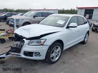 2017 Audi Q5 Premium Plus with VIN WA1L2AFP7HA027648, listed as a IAAI auction lot 41113860 with 84,203 mi miles. Bid and sale history available at carsss.com. Image 18.
