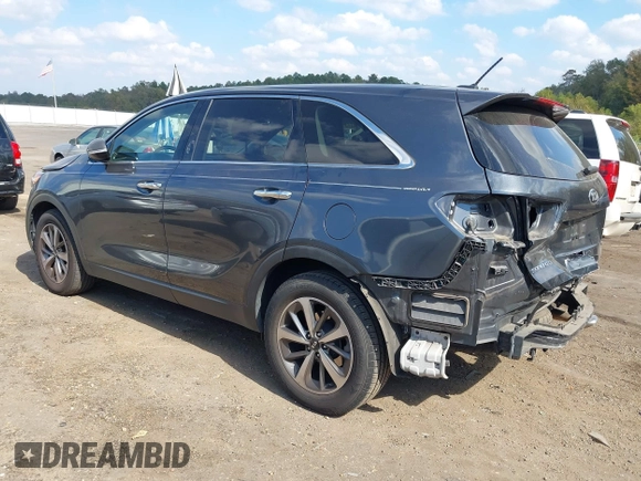 2020 Kia Sorento LX V6 with VIN 5XYPG4A57LG680747, listed as a IAAI auction lot 40729596 with 108,559 mi miles. Bid and sale history available at carsss.com. Image 3.