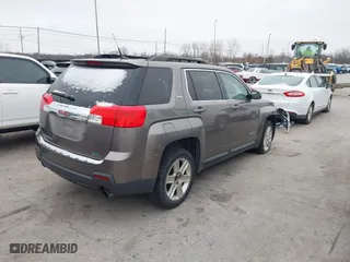 2011 GMC Terrain SLE-2 with VIN 2CTFLSE54B6310524, listed as a IAAI auction lot 41215197 with 209,043 mi miles. Bid and sale history available at carsss.com. Image 4.