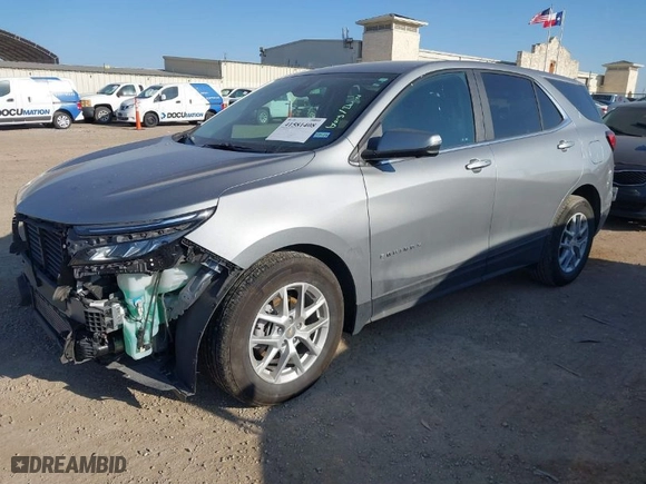 2024 Chevrolet Equinox LT with VIN 3GNAXKEGXRL216771, listed as a IAAI auction lot 41581408 with 29,813 mi miles. Bid and sale history available at carsss.com. Image 2.