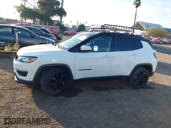 2019 Jeep Compass Latitude z VIN 3C4NJCBB1KT802680, wystawiony jako IAAI lot #41469207 z przebiegiem 70 471 mil mil oraz . Historia ofert i sprzedaży dostępna na DreamBid. Obrazek 14.