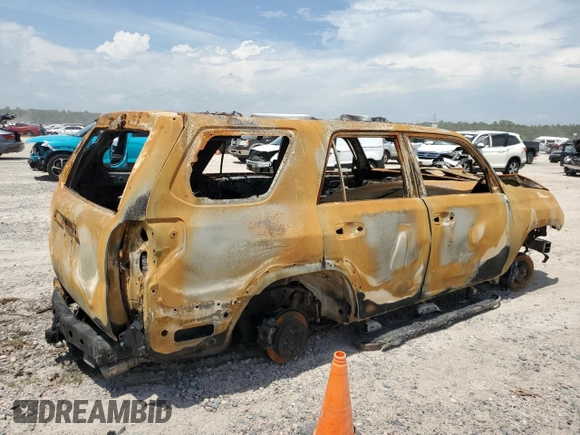 2023 Toyota 4Runner TRD Sport с VIN JTESU5JR3P6154440, выставлен на аукционе Copart как лот 64099584 с пробегом Не указан миль и На запчасти • Non repairable. История ставок и продаж доступна на DreamBid. Изображение 3.
