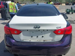 2016 Infiniti Q50 3.0t Premium with VIN JN1EV7AP5GM304586, listed as a IAAI auction lot 41841233 with 103,051 mi miles. Bid and sale history available at carsss.com. Image 17.