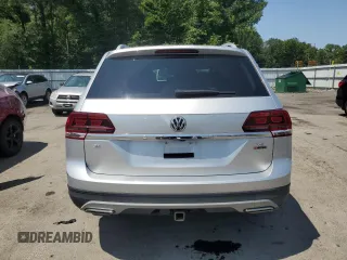 2018 Volkswagen Atlas SE with VIN 1V2LR2CA6JC577519, listed as a Copart auction lot 61823185 with 143,254 mi miles and Salvage title. Bid and sale history available at DreamBid. Image 6.