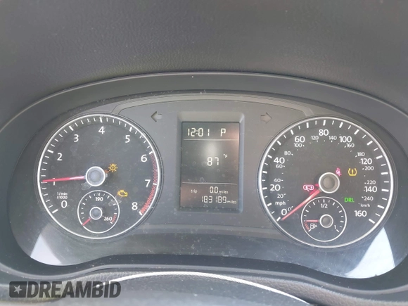 2015 Volkswagen Passat Wolfsburg Edition with VIN 1VWAT7A37FC074064, listed as a IAAI auction lot 42498108 with 183,189 mi miles and . Bid and sale history available at DreamBid. Image 7.