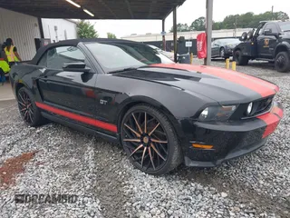 2010 Ford Mustang GT with VIN 1ZVBP8FH9A5101068, listed as a IAAI auction lot 42387476 with 70,252 mi miles and . Bid and sale history available at DreamBid. Image 1.