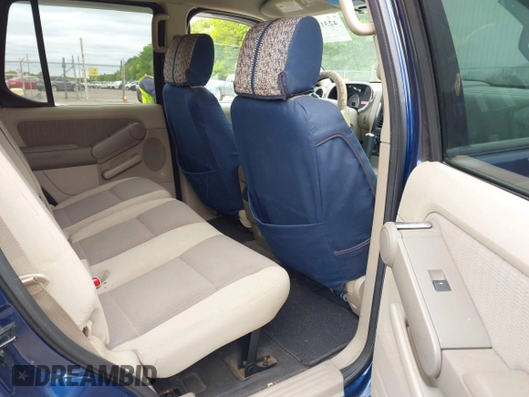 2007 Ford Explorer Sport Trac XLT with VIN 1FMEU51867UB42282, listed as a IAAI auction lot 42318069 with 191,237 mi miles and . Bid and sale history available at DreamBid. Image 8.
