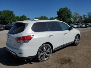 2014 Nissan Pathfinder Platinum with VIN 5N1AR2MN9EC656016, listed as a Copart auction lot 56662885 with 117,366 mi miles and Salvage title. Bid and sale history available at DreamBid. Image 3.