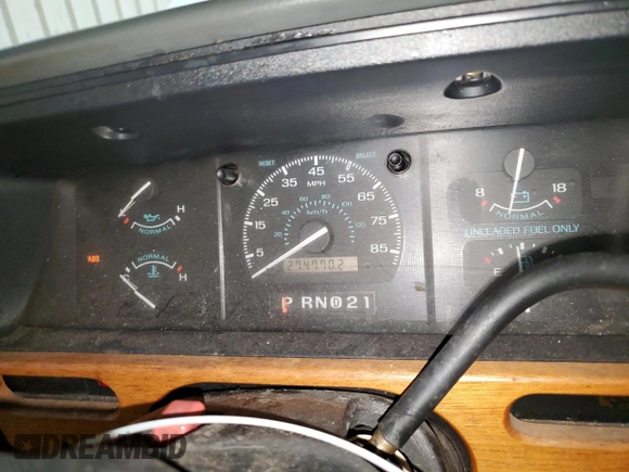 1994 Ford Econoline Cargo with VIN 1FDEE14NXRHA01931, listed as a Copart auction lot 52773195 with 274,770 mi miles and Salvage Title. Bid and sale history available at carsss.com. Image 9.