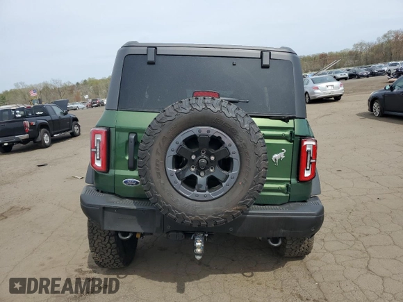 2023 Ford Bronco z VIN 1FMEE5DP2PLB22598, wystawiony jako Copart lot #54707415 z przebiegiem 10 266 mil mil oraz Szkoda całkowita • Salvage title. Historia ofert i sprzedaży dostępna na DreamBid. Obrazek 6.