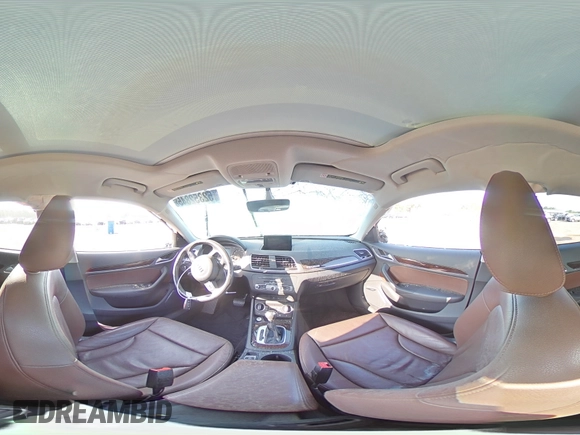 2016 Audi Q3 Prestige z VIN WA1GFCFS1GR009409, wystawiony jako Copart lot #52352845 z przebiegiem Nie podano mil oraz Szkody całkowita. Historia ofert i sprzedaży dostępna na DreamBid. Obrazek 13.