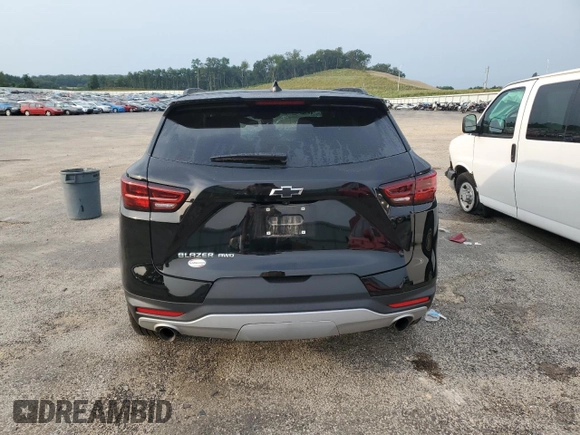 2024 Chevrolet Blazer LT z VIN 3GNKBJRS7RS159107, wystawiony jako Copart lot #65522404 z przebiegiem 15 219 mil mil oraz Szkoda całkowita • Salvage title. Historia ofert i sprzedaży dostępna na DreamBid. Obrazek 6.