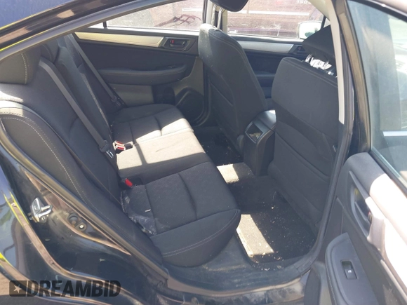 2015 Subaru Legacy 2.5i z VIN 4S3BNBA65F3073803, wystawiony jako IAAI lot #40507339 z przebiegiem 69 390 mil mil oraz . Historia ofert i sprzedaży dostępna na DreamBid. Obrazek 8.