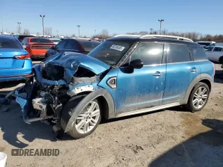 2018 MINI Countryman Cooper S with VIN WMZYT3C32J3E00923, listed as a Copart auction lot 46755405 with 142,120 mi miles and Salvage Title. Bid and sale history available at carsss.com. Image 1.