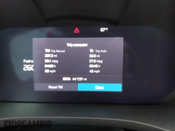 2022 Volvo XC60 Inscription with VIN YV4L12DL2N1905235, listed as a IAAI auction lot 42384130 with 44,727 mi miles and . Bid and sale history available at DreamBid. Image 7.