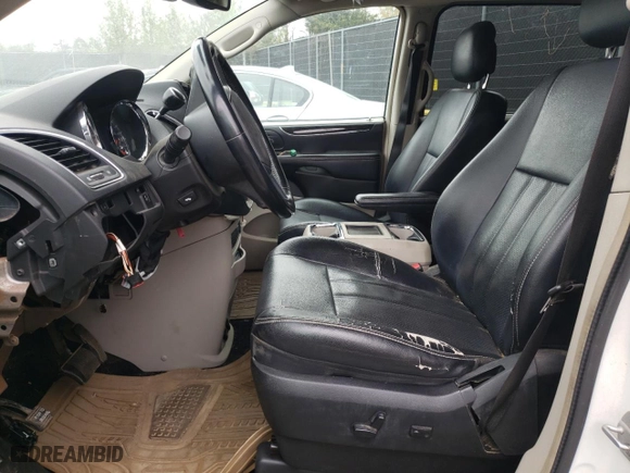2013 Chrysler Town & Country Touring-L with VIN 2C4RC1CG8DR531214, listed as a Copart auction lot 51657215 with 0 mi miles and Clean Title. Bid and sale history available at carsss.com. Image 7.
