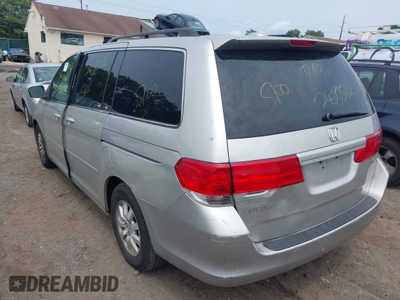 2008 Honda Odyssey EX-L with VIN 5FNRL38688B102734, listed as a IAAI auction lot 39963093 with 184,775 mi miles. Bid and sale history available at carsss.com. Image 3.