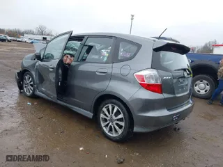 2013 Honda Fit Sport with VIN JHMGE8H56DC019458, listed as a IAAI auction lot 41912389 with 1 mi miles. Bid and sale history available at carsss.com. Image 3.