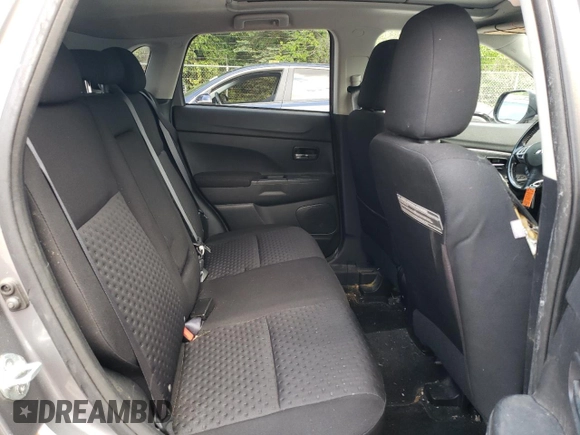2011 Mitsubishi Outlander SE z VIN JA4AP4AU7BZ013457, wystawiony jako Copart lot #58860505 z przebiegiem 221 993 mil mil oraz Szkoda całkowita • Salvage title. Historia ofert i sprzedaży dostępna na DreamBid. Obrazek 11.