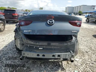 2022 Mazda 3 Carbon Edition с VIN 3MZBPACL3NM318079, выставлен на аукционе Copart как лот 58185015 с пробегом 36 299 миль миль и Списание • Salvage title. История ставок и продаж доступна на DreamBid. Изображение 6.