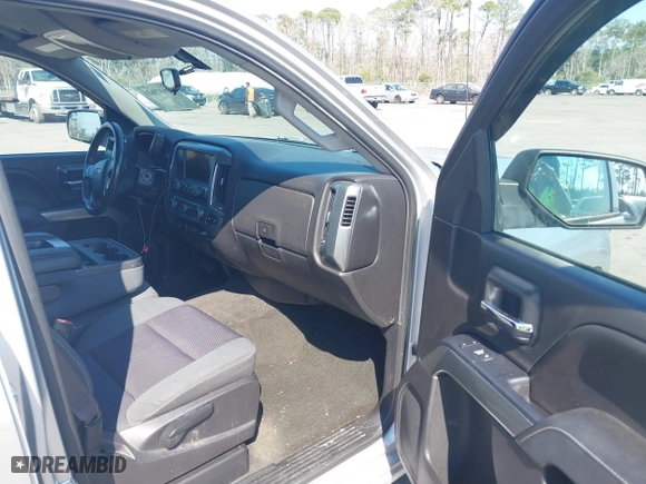2014 Chevrolet Silverado 1500 LT with VIN 1GCRCREC4EZ339076, listed as a IAAI auction lot 41682940 with 85,674 mi miles. Bid and sale history available at carsss.com. Image 5.