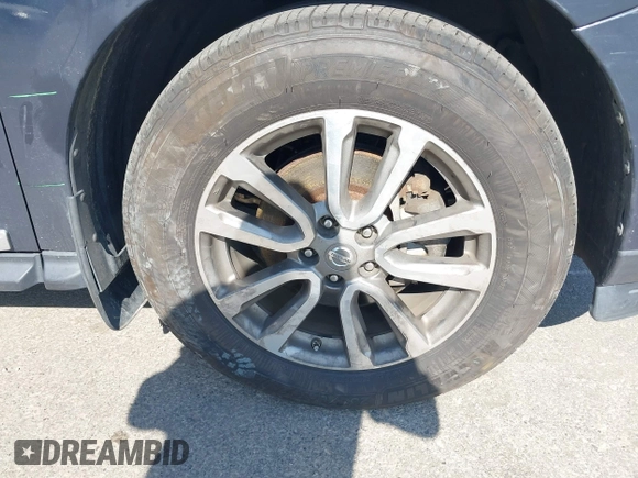 2014 Nissan Pathfinder SV with VIN 5N1AR2MM6EC684928, listed as a IAAI auction lot 42065915 with 46,029 mi miles. Bid and sale history available at carsss.com. Image 12.