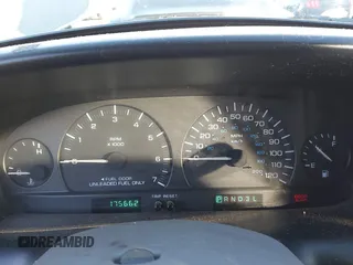 1996 Dodge Grand Caravan with VIN 1B4GP54R7TB387779, listed as a IAAI auction lot 41145400 with 175,662 mi miles and . Bid and sale history available at DreamBid. Image 7.